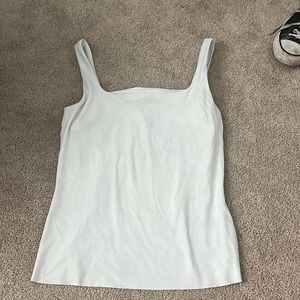 White nike tank top